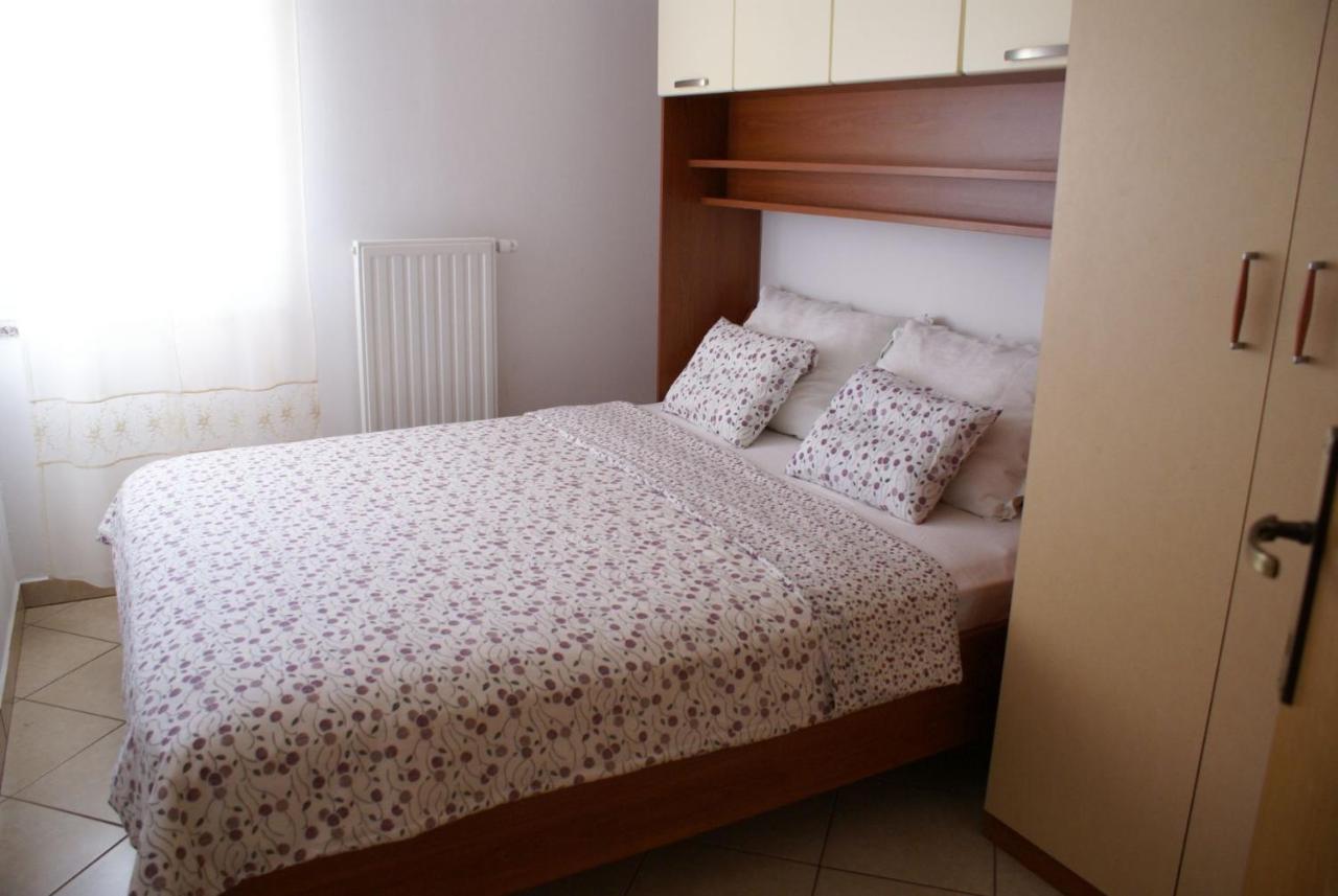 Apartment Nevenka 克尔克 外观 照片