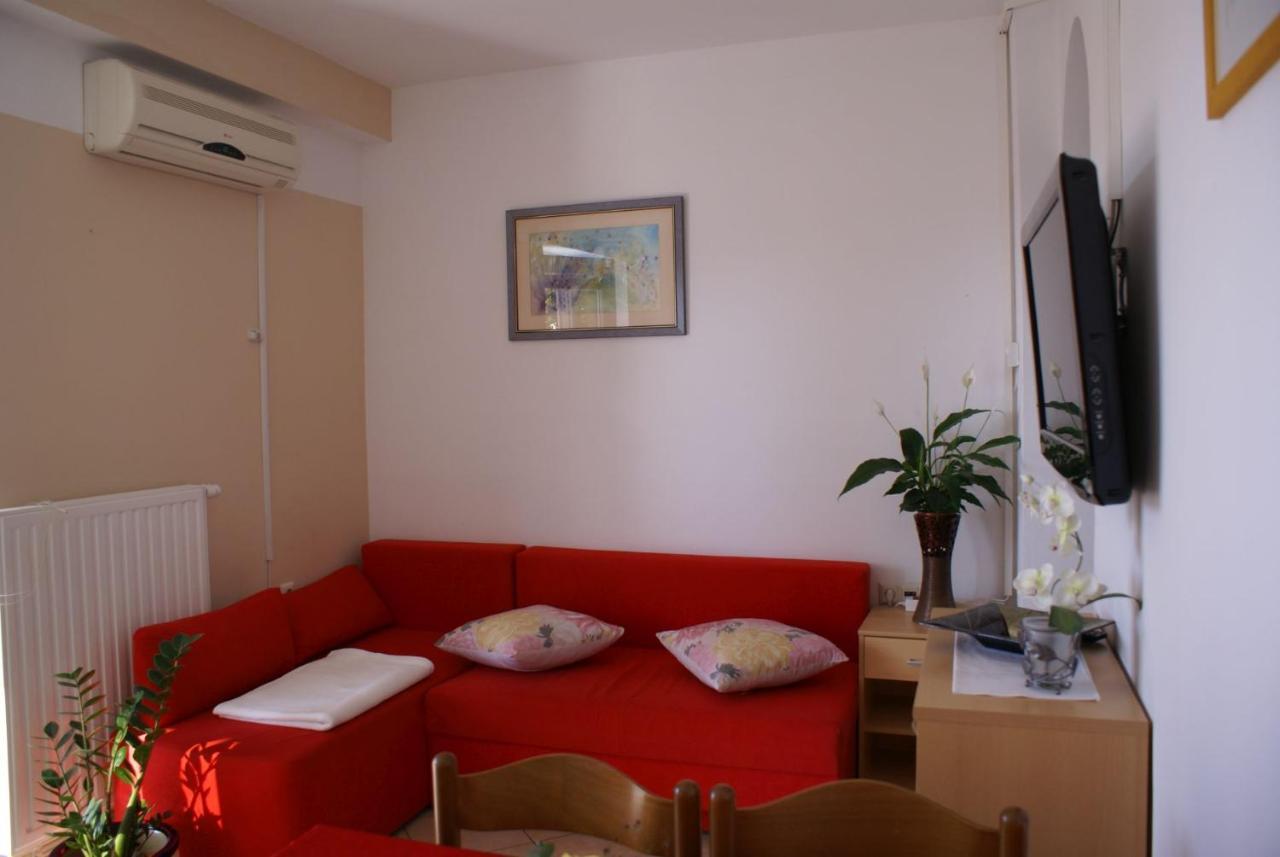 Apartment Nevenka 克尔克 外观 照片