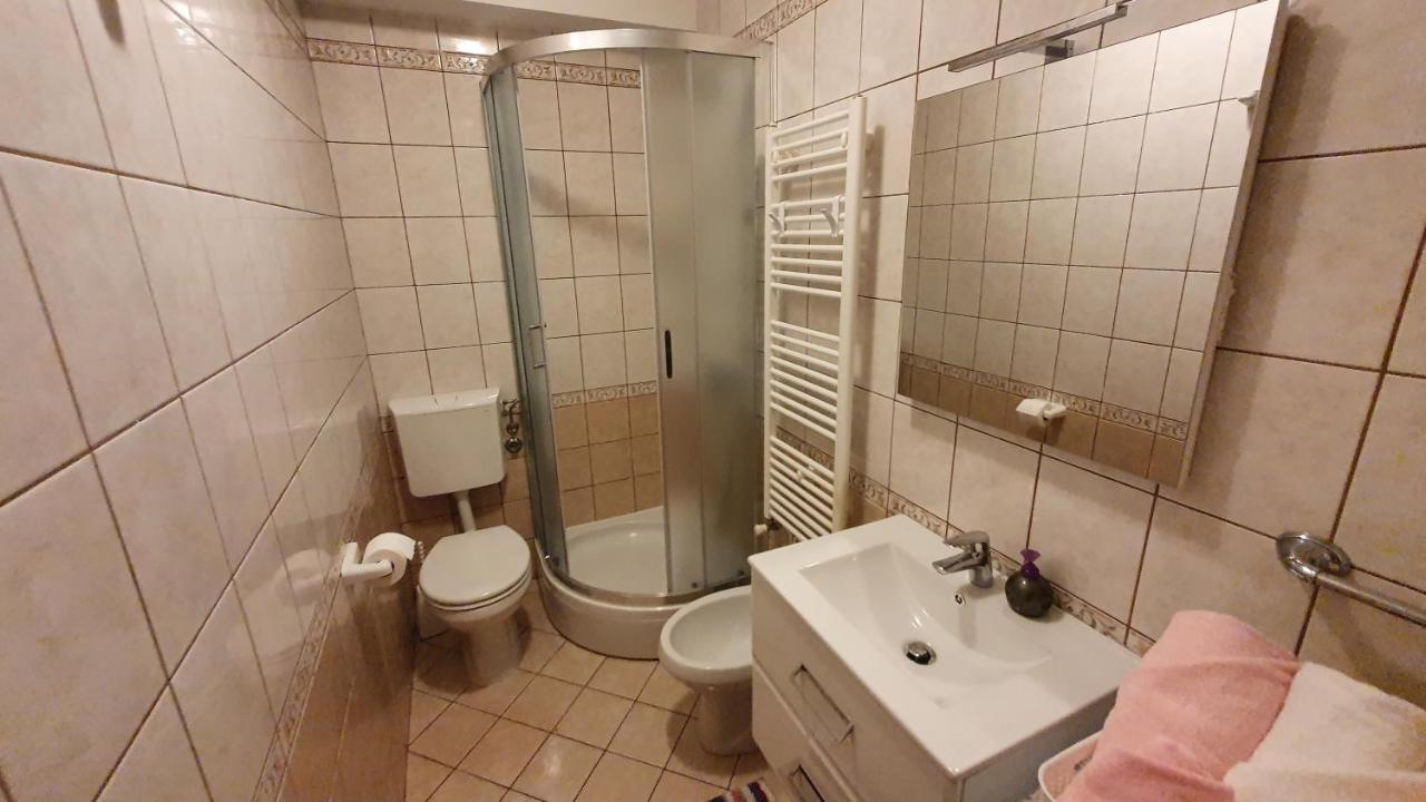 Apartment Nevenka 克尔克 外观 照片