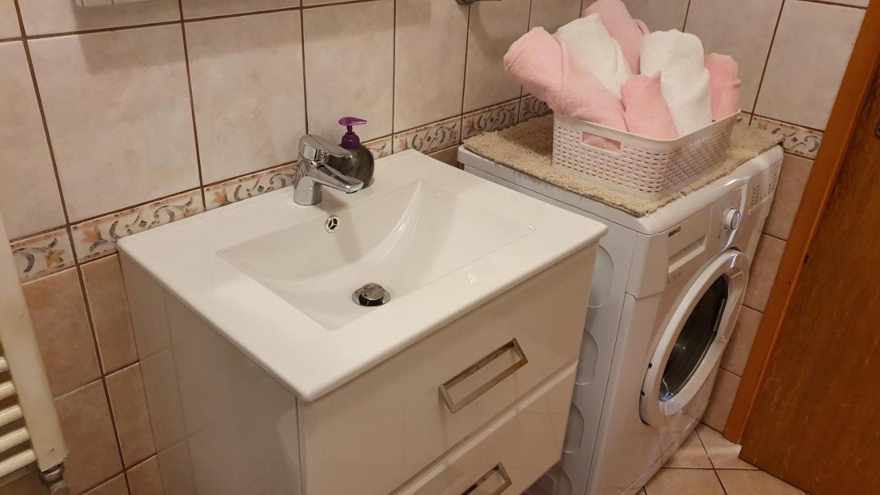 Apartment Nevenka 克尔克 外观 照片
